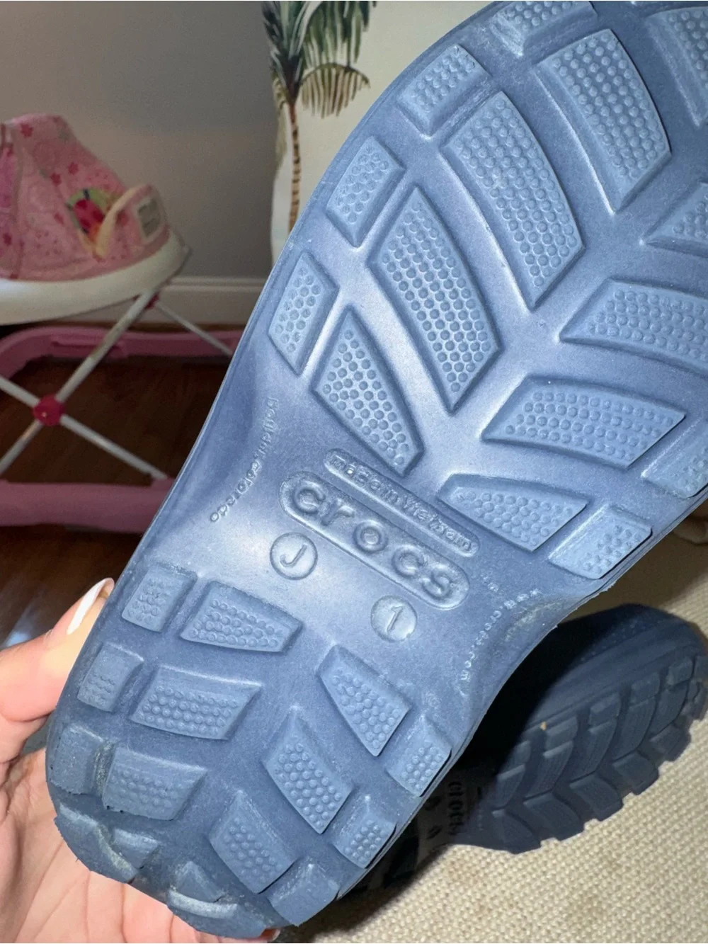 Crocs Kids Unisex Handle It Rain Boots in Navy Blue Size J1